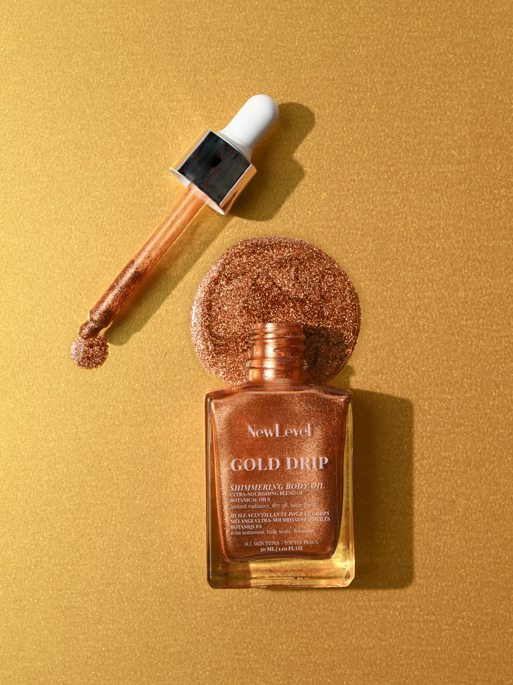 Gold Drip Bronzing Shimmering Body Oil With Body Kabuki Brush - 30ML